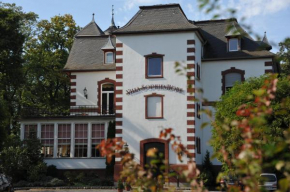 Отель Villa Sophienhöhe  Керпен